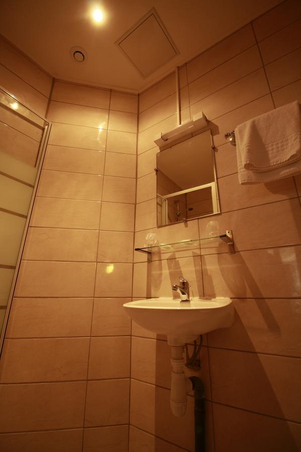 מרסיי Hotel Moderne מראה חיצוני תמונה